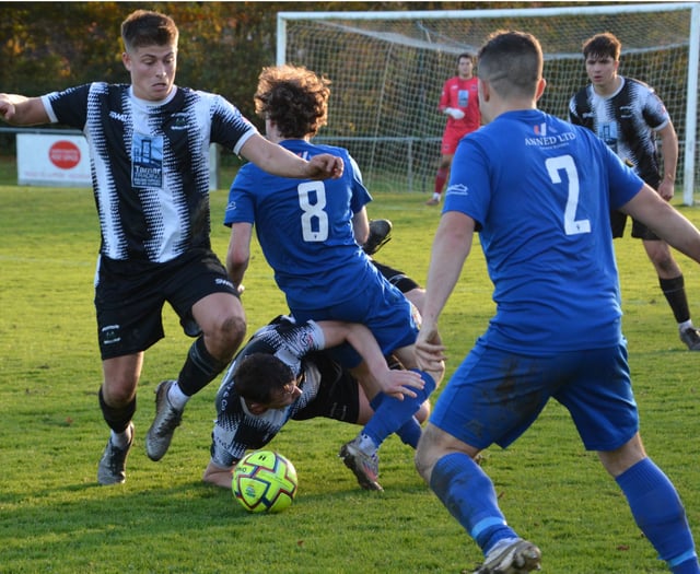 Holsworthy well beaten in battle of the Magpies 