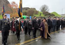 Wind is no match for Launceston community spirit during Remembrance service