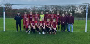 Lumley keeps his cool as Elvidge gives Badgers victory