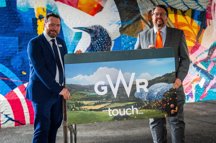 GWR Regional Development Manager for the West, David Whiteway alongside Cornwall Council cabinet member for transport, Dan Rogerson