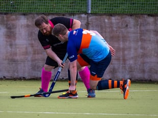 Bude's crucial clash abandoned after serious ankle injury