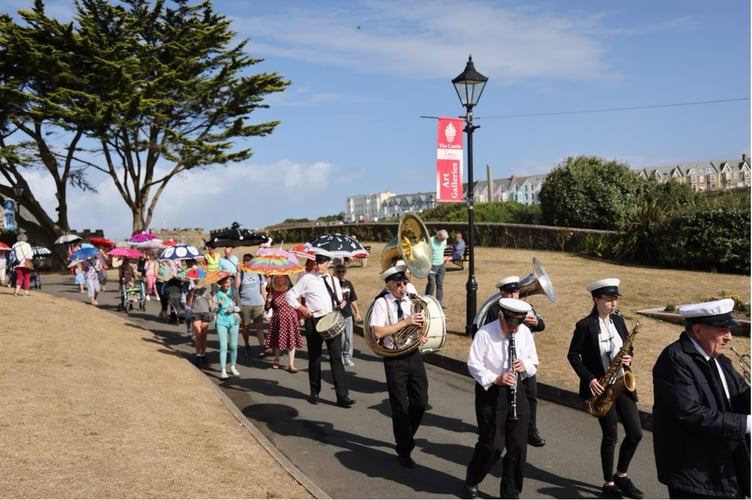 The parade leaving the Castle grounds in Bude during the Jazz Festival
