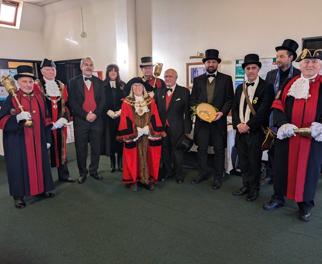 Bodmin Wassail raises £888 for charity