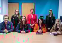 Students' entrepreneurial fires lit by Dragon's Den contestant visit