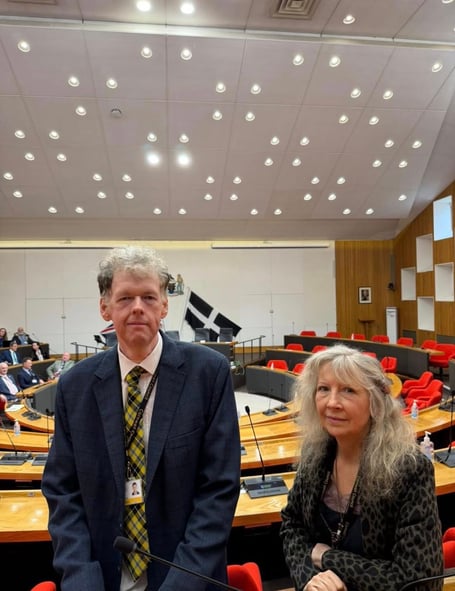 Councillors Kevin Towill and Louise Blackman who put forward the motion