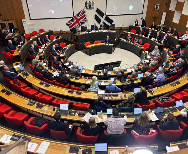 Councillors call on leaders to 'stop wasting time' writing letters