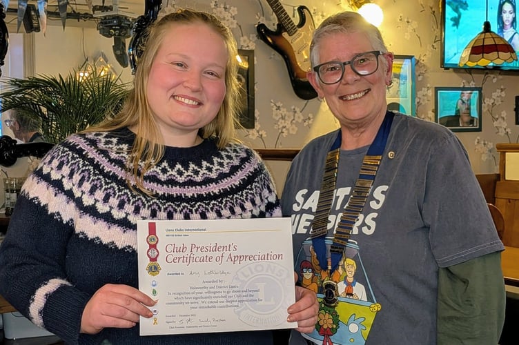 Amy Lethbridge (left) with Sandy Preston, the president of Holsworthy and District Lions (Picture: Holsworthy Lions)