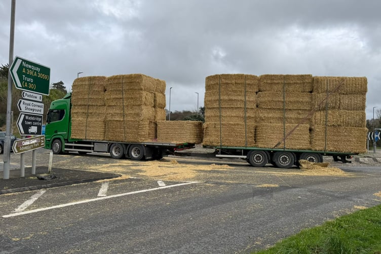 Straw Lorry lost bales Wadebridge