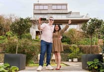 Snooker-loopy husband wins £4-million home