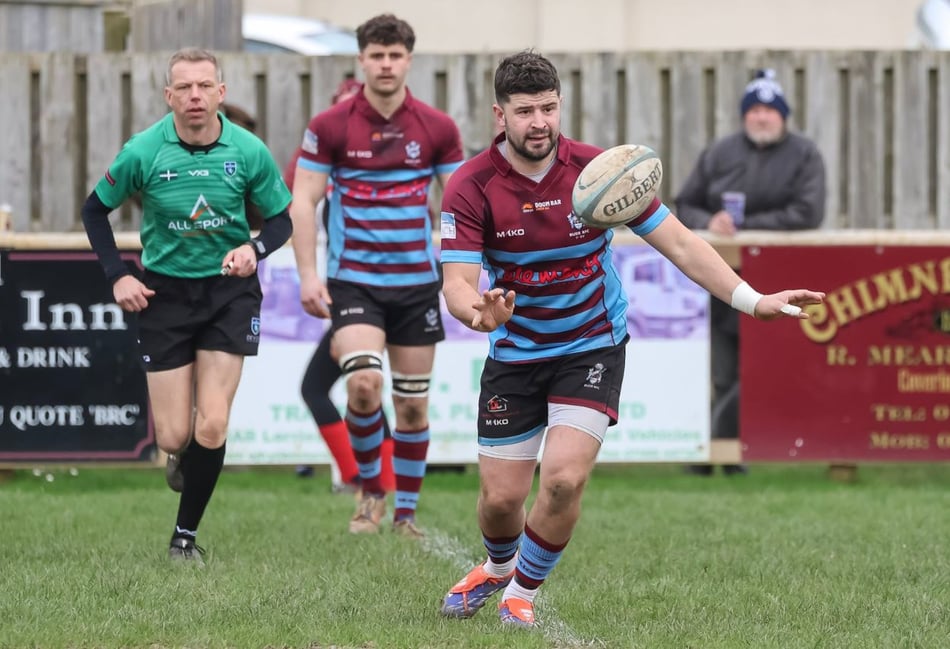 Bude remain in runners-up contention after Sinners victory