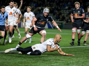Chiefs take the bull by the horns in ruthless rout