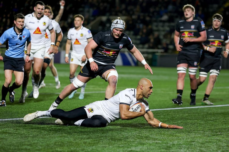 Exeter Chiefs full-back Olly Woodburn crosses for his try in their Gallagher Premiership victory at Newcastle Red Bulls (Picture: Exeter Chiefs)