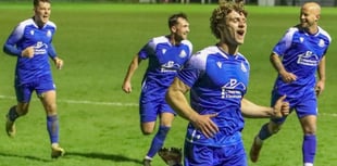 Newton's late header moves Blues within a win of Premier West title