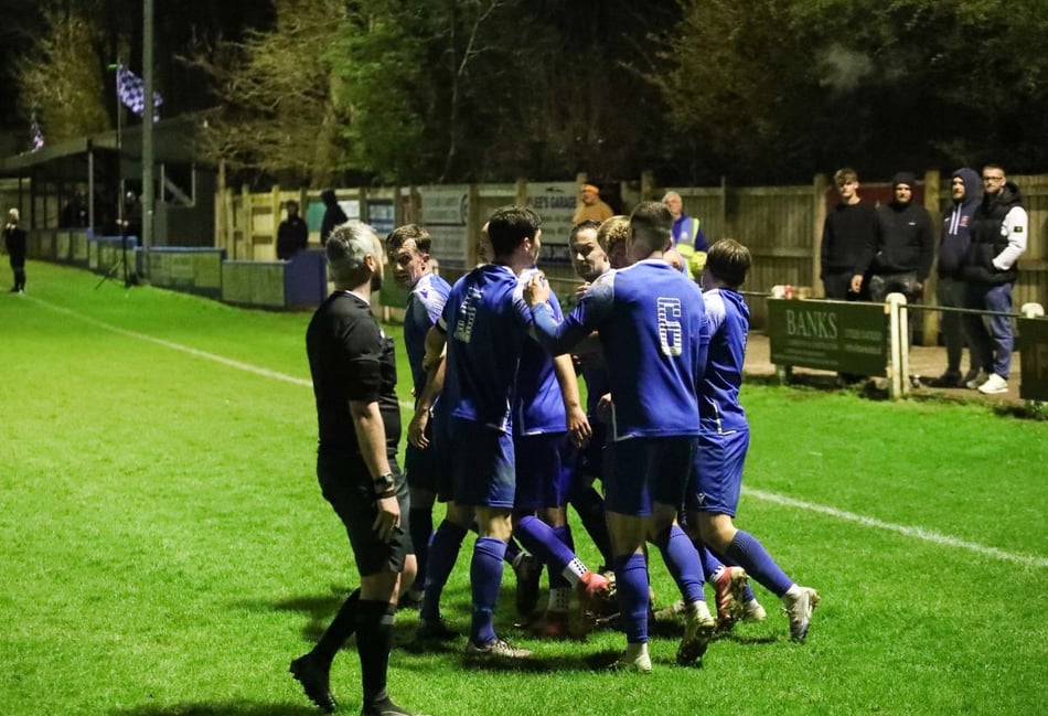 Blues face date with destiny at neighbours Dobwalls