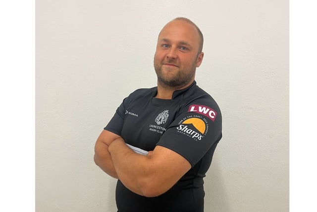 Martin's late try gives Castles thrilling away win