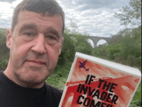 Children's author to stage library invasion 