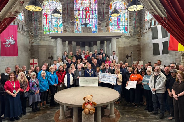 Cornwall Freemasons donate over £42,000 to local charities