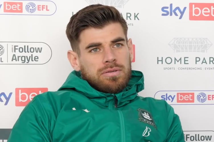 Club captain Joe Edwards has penned a new one-year deal with Plymouth Argyle
