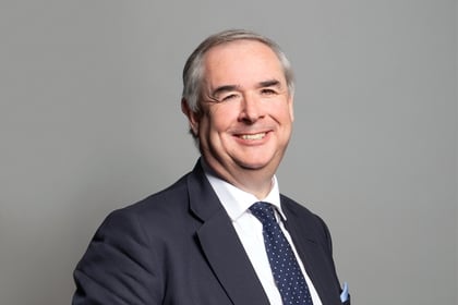 Sir Geoffrey Cox: Starmer had 'neither the conviction nor the courage'