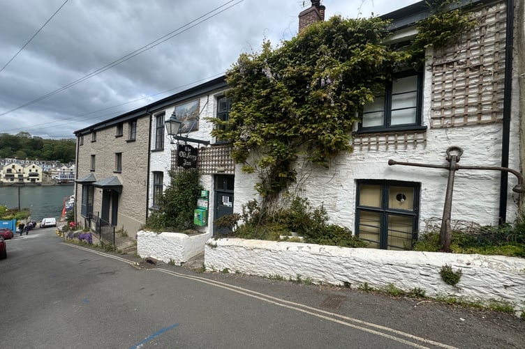 The Old Ferry Inn at Bodinnick, near Fowey, is set to go under the hammer with a guide price of £475,000-plus