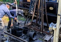Community unites to tackle Launceston fire near Steam Railway