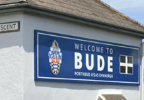 Hunt to find new home for beloved 'Welcome to Bude' sign